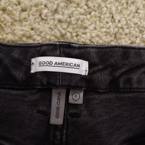 ::SOLD::Good American Women’s Yoke Skinny Jeans Charcoal Size 22 Plus Size Crop - Picture 5 of 10